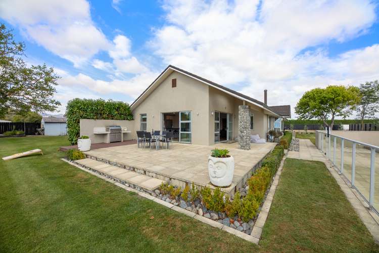 183 Battys Road Burleigh_31