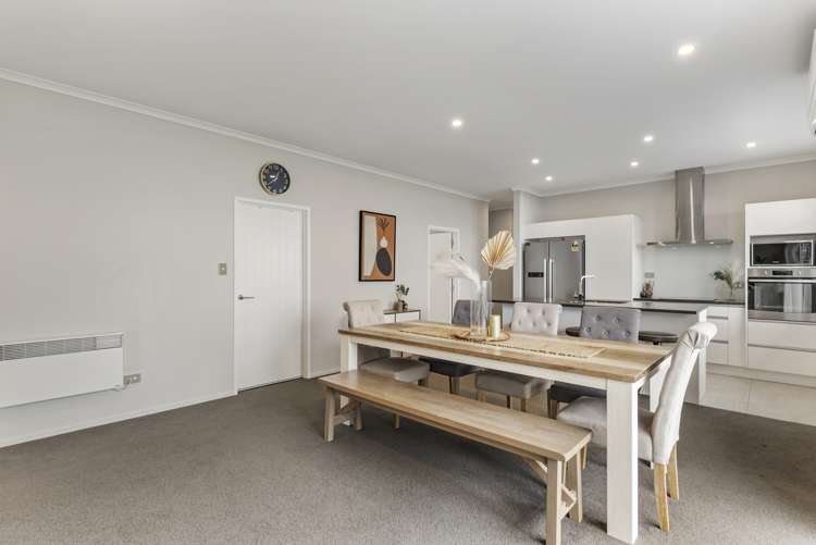 39 Twin Parks Rise Papakura_7