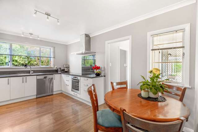 21 Moore Avenue Tawhero_4