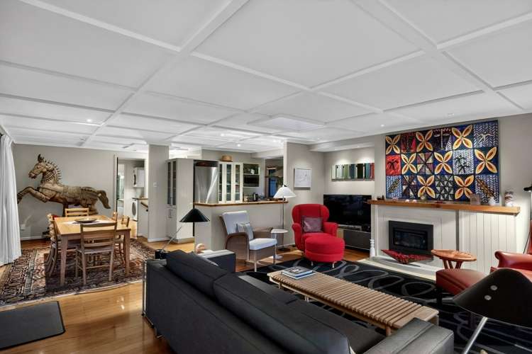 24 Garden Road Piha_16