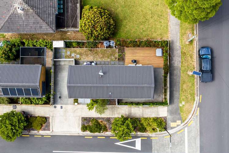 1 Reg Pearce Way Glen Innes_12