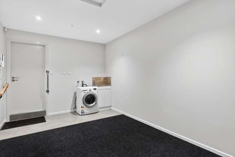 35 Otuwairoa Esplanade Opaheke_27