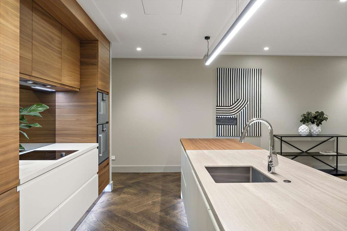 205/2 Lawrence Street_5