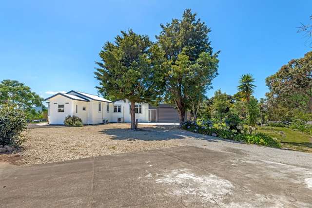27 YMCA Road Māhia_1