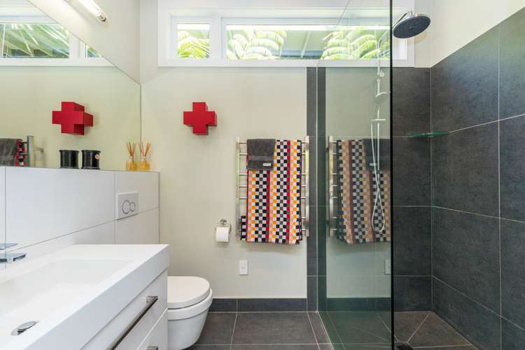 157 Golf Road Titirangi_9