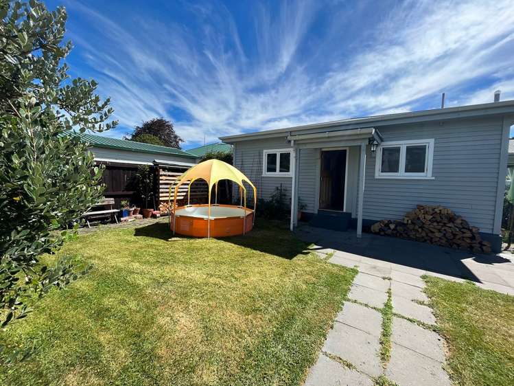 24 Birdwood Avenue Beckenham_13