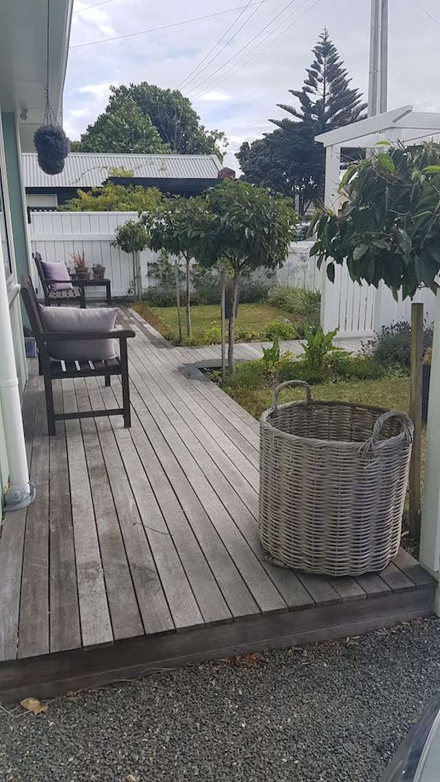 15 Pukatea Street Eastbourne_2