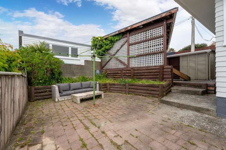 31 Beazley Avenue Paparangi_21