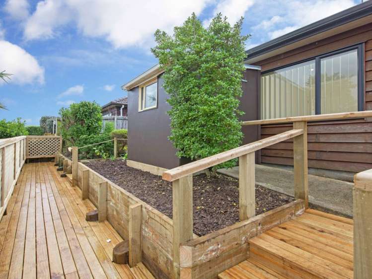 19 Kaitune Drive Flat Bush_19