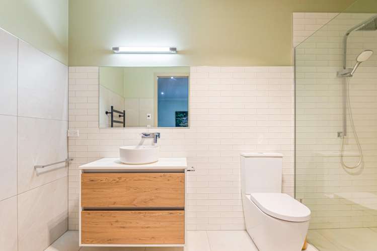 430 Waitoki Rd Wainui_18