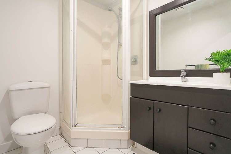 1g/4 Lorne Street Auckland Central_9