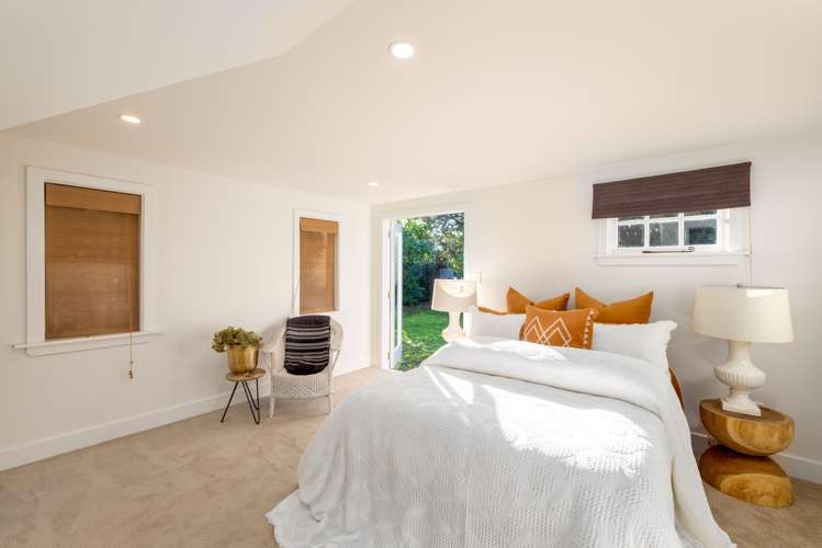 207 Pine Avenue South New Brighton_10