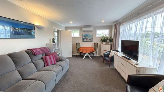  5/9 Alexander Road Raumati Beach_2