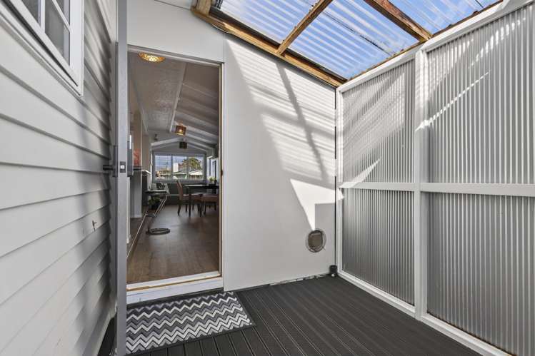 144 Pembroke Street Westown_16