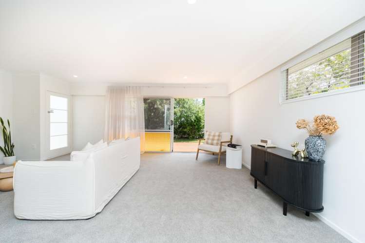 167 Maxwells Line Awapuni_2