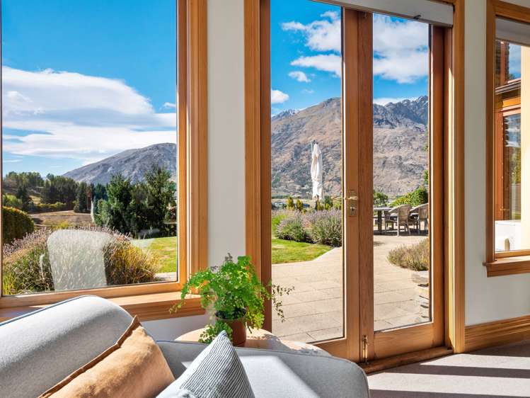 9 Sledmere Drive Lower Shotover_7