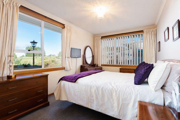 33 Saunders Street Brockville_10