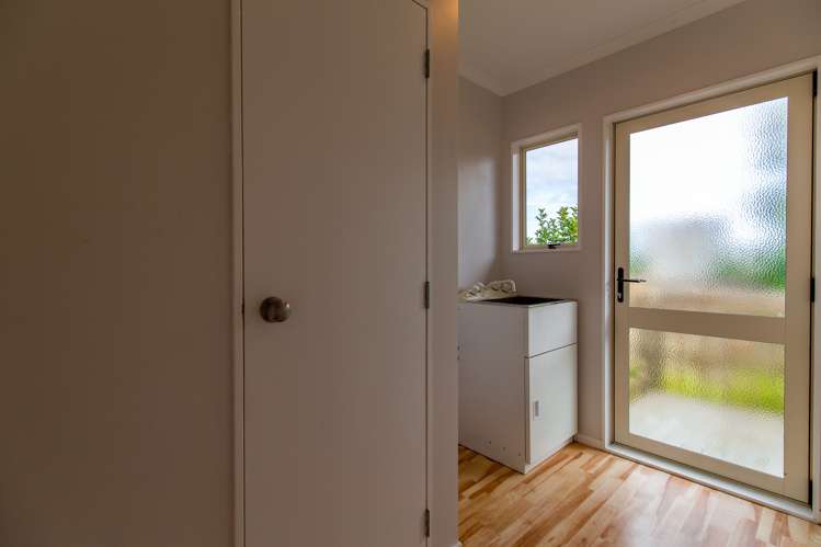 11 Benner Drive Ngatea_12