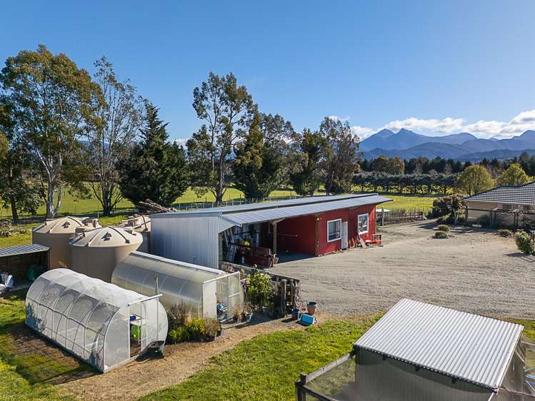 70 Seniors Road Wairau Valley_9