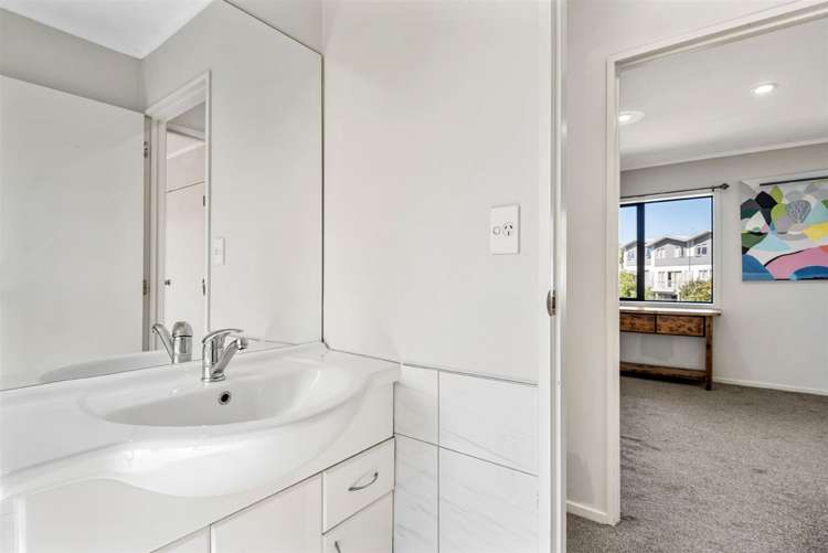 1/5 John Jennings Drive Oteha_15