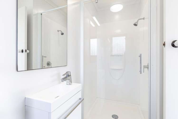 7 Rothwell Place Springlands_15