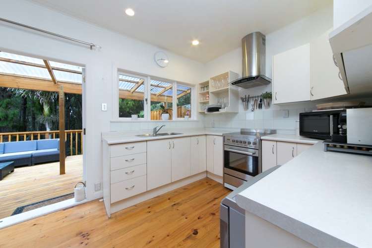 71 Minnehaha Avenue Titirangi_7