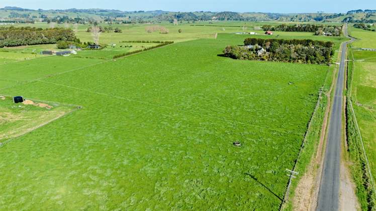 319 Waiau Road Onaero_15