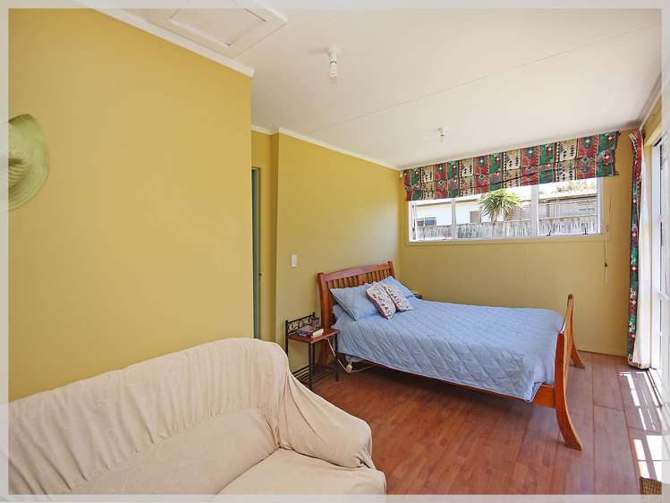 9 Dewe Terrace Foxton Beach_10