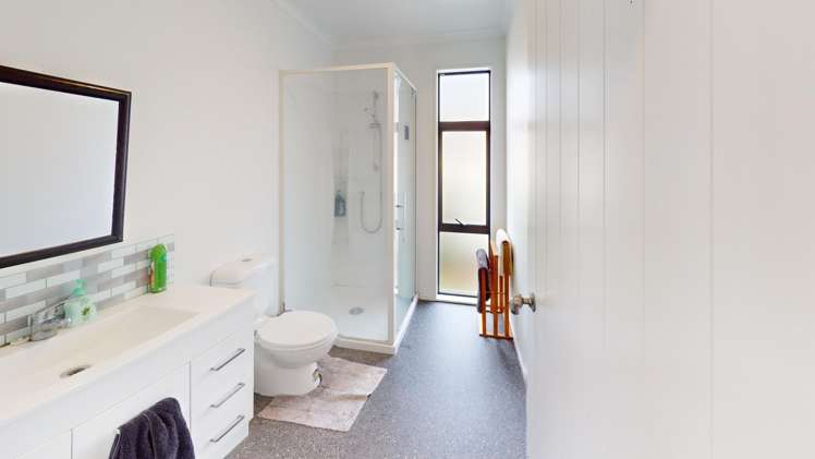 50 Exeter Crescent Takaro_9