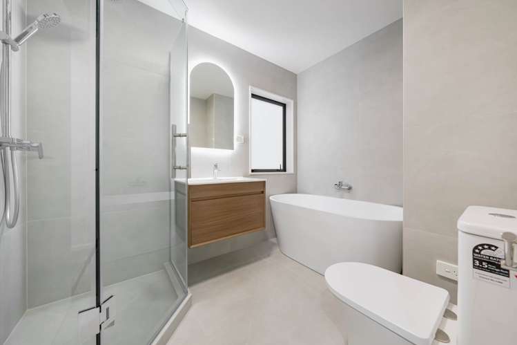 5B Janine Place Bucklands Beach_17