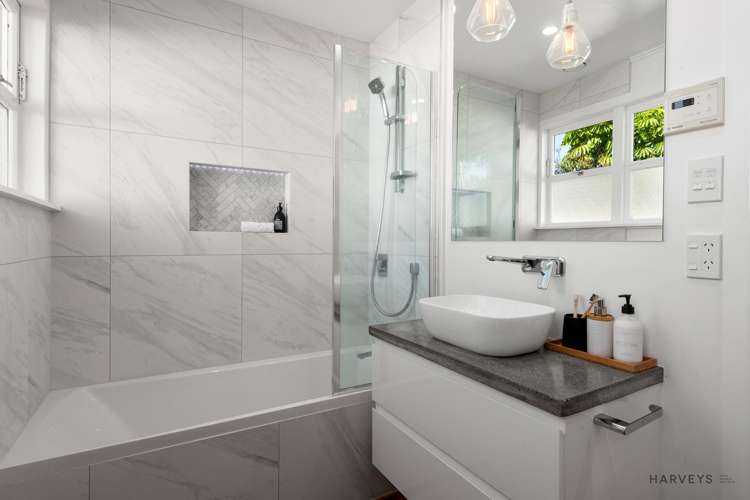 39 Kamara Road Glen Eden_17