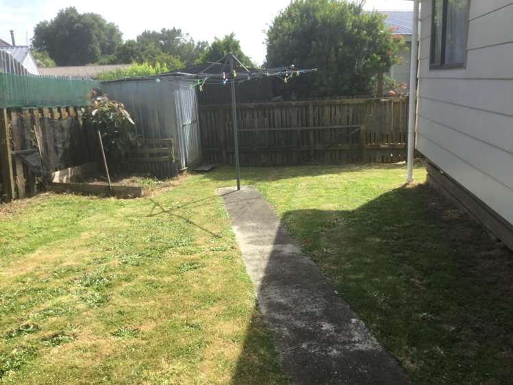 8 Nikau Place Matamata_11