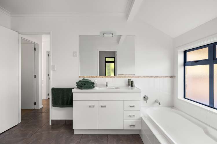 26 Warner Road Oropi_22