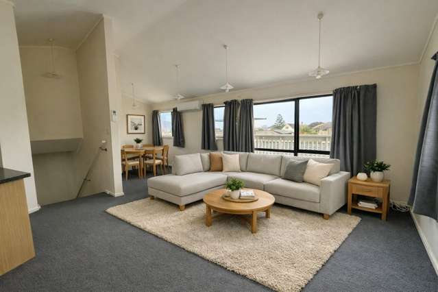 28 Morere Street Tītahi Bay_3