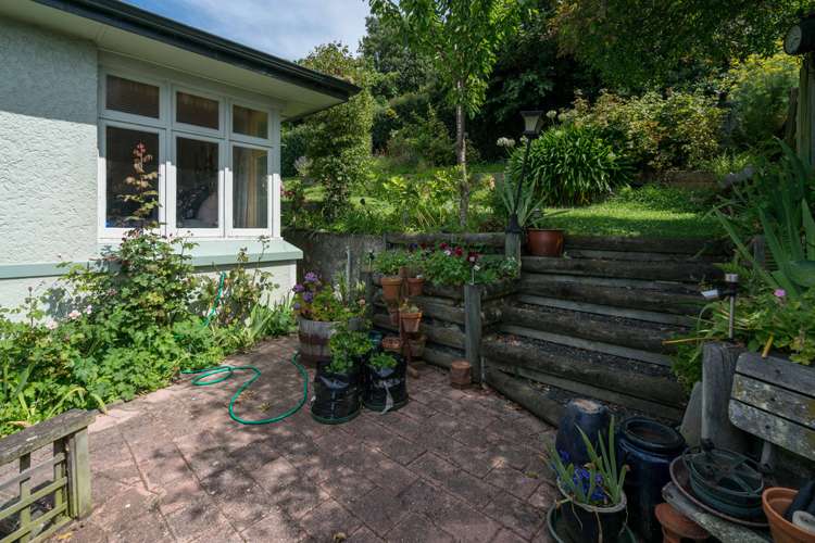 36 Easther Crescent Kew_5