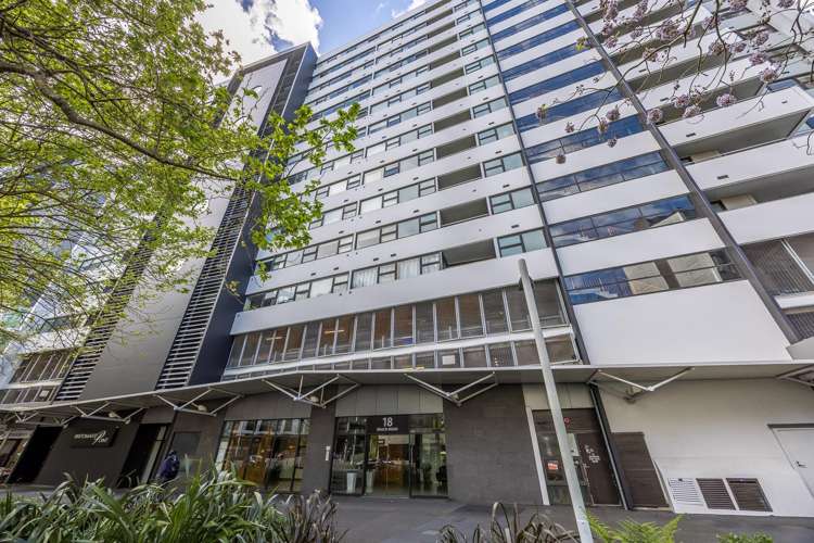 906/18 Beach Road Auckland Central_23