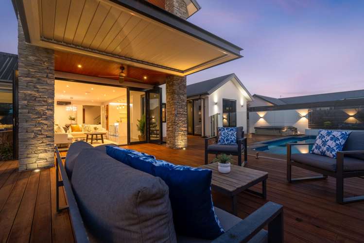 39 Waterstock Way Parklands_4