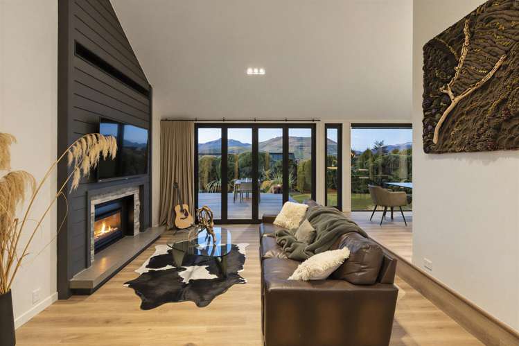 16 Ellesmere Avenue Jack's Point_12