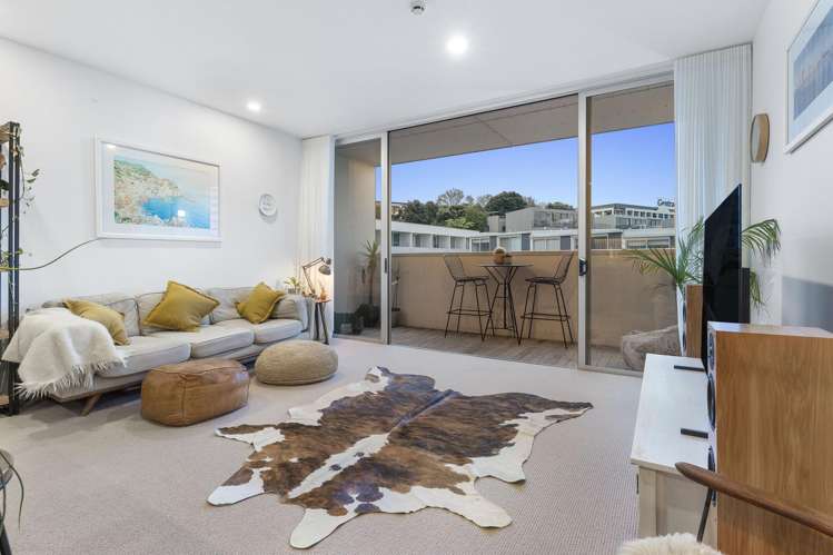 3B/10 Fisher-Point Drive Freemans Bay_14