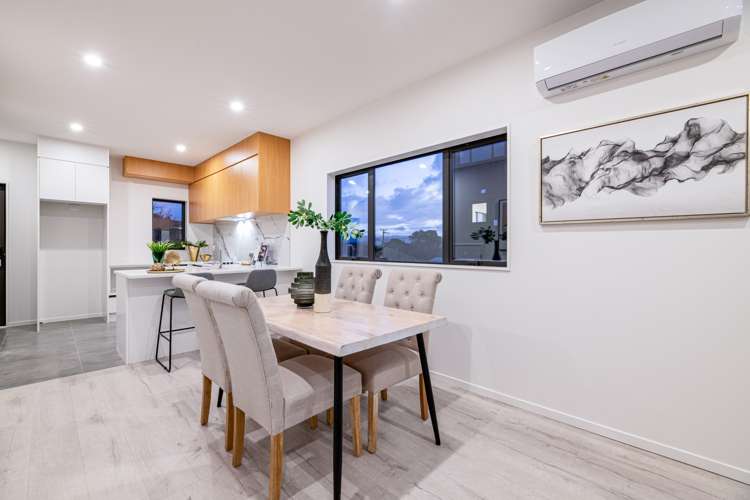 4/50 Newington Road Henderson_6