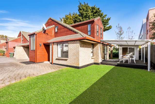 Brick & Cedar Home in DGZ