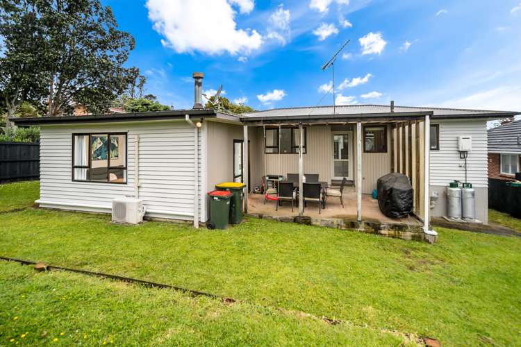 1/7 Howe Street Howick_25