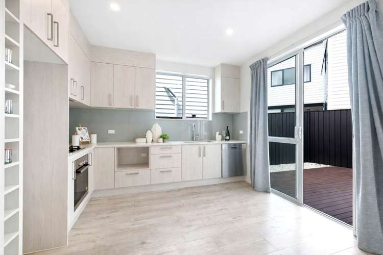 64 Craigs Way Hobsonville_4