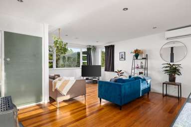 3 Tait Crescent_4