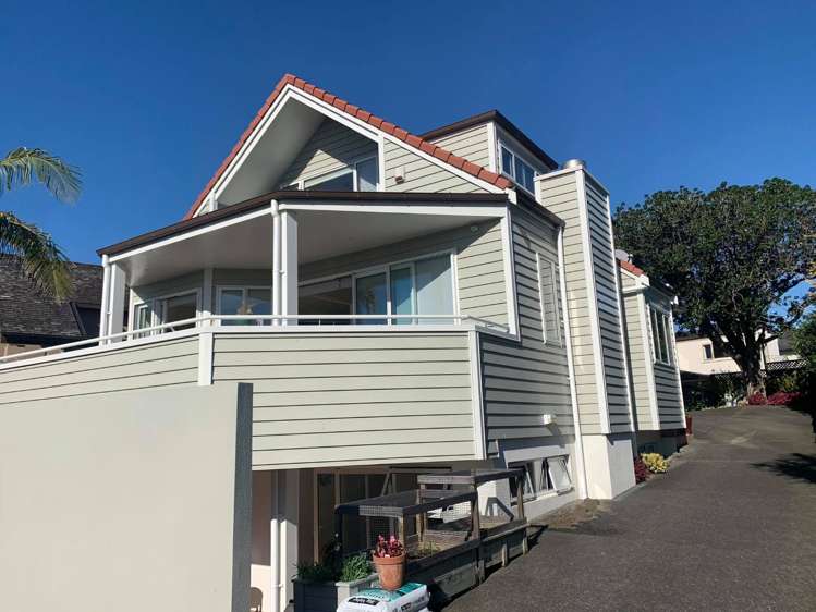 2/24 Rangitoto Terrace Milford_0