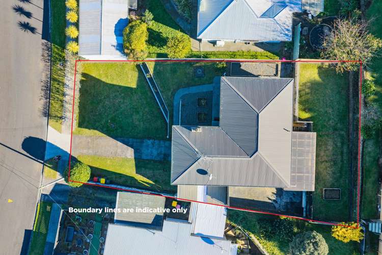 16 Kenmore Street Westown_22