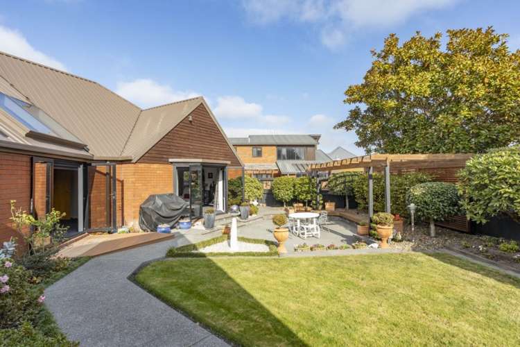 49 Oregon Place Burwood_25