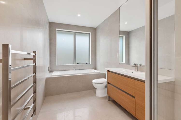 31 Kukuwai Avenue Red Beach_4