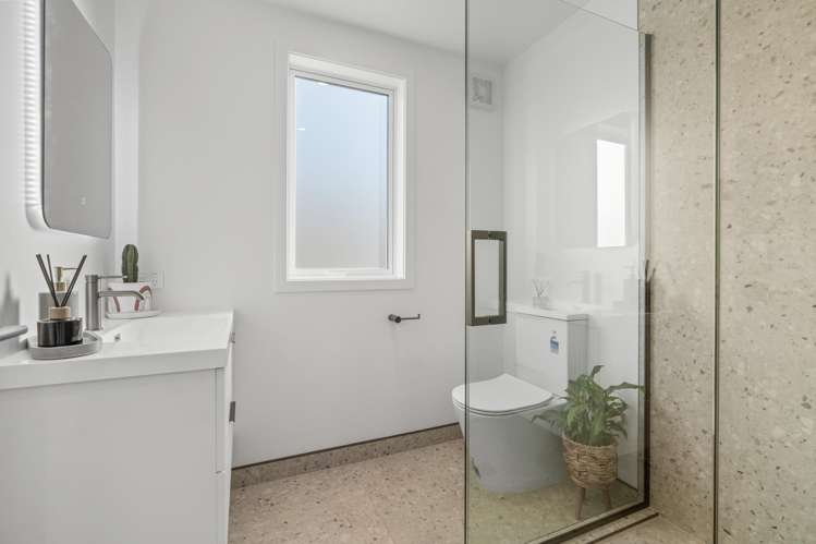 8A Berwick Street Mosgiel_17