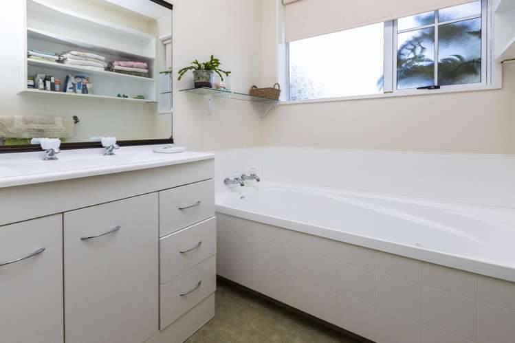 5 Westgrove Avenue Avonhead_10